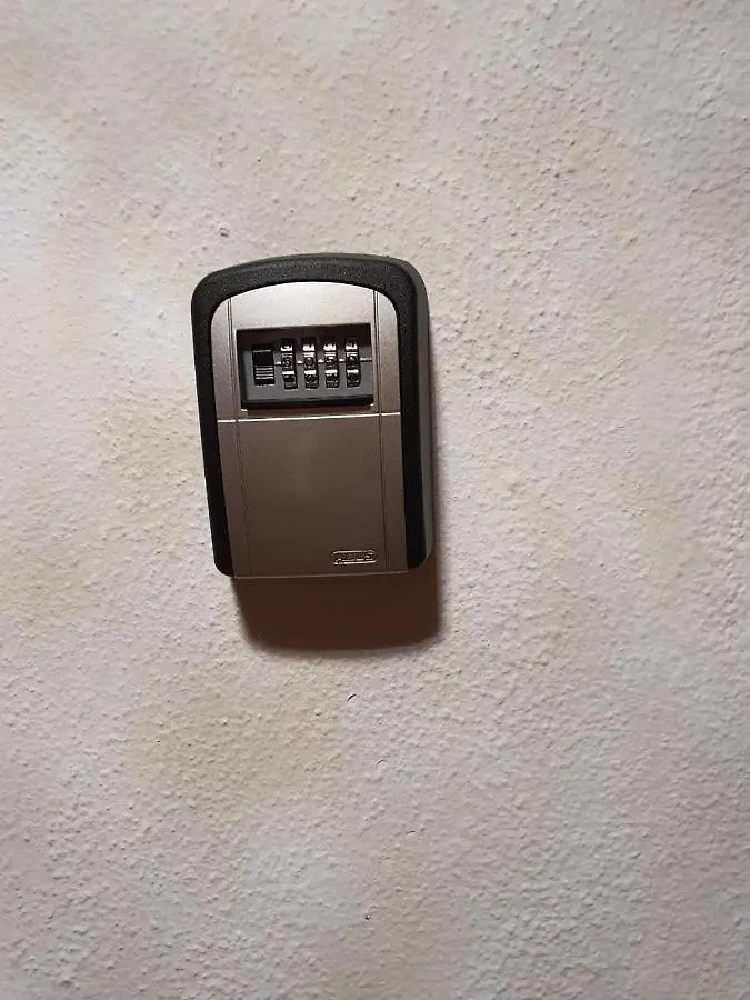 Bagno3 Cityhome Parking Varsó 0*,